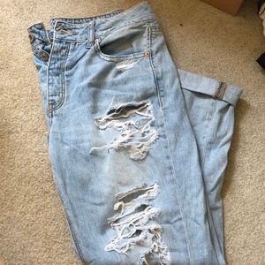 AE tomgirl jeans